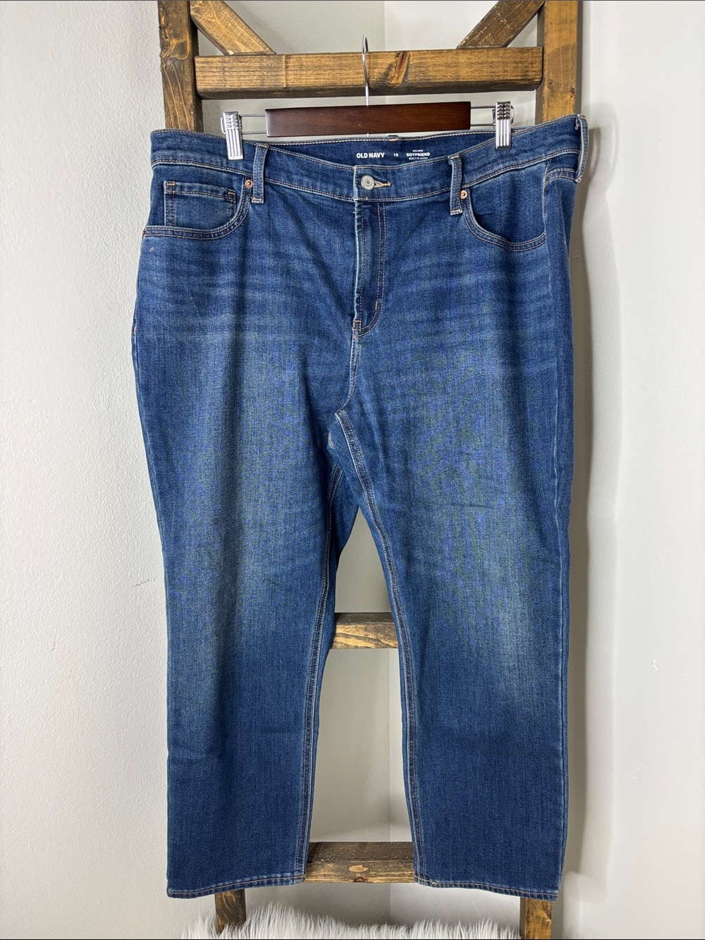 Old Navy Blue Boyfriend Jeans - Women's Relaxed Fit Size 16
